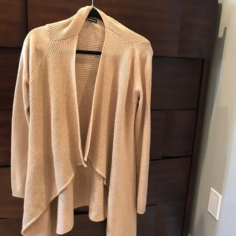 Cardigans - Picture 6 of 8